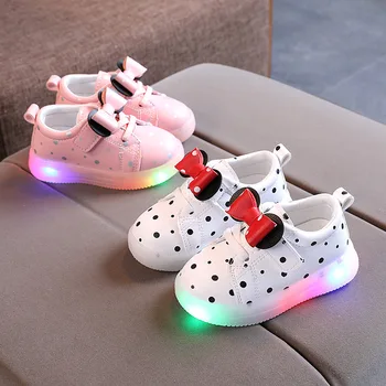 Детская светодиодная обувь Детские кроссовки с подсветкой для мальчиков Девочки Дети Светящиеся спортивные кроссовки Малыш Детские кроссовки со светящейся подошвой